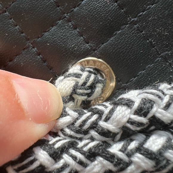 CHANEL SANDALS SIZE 37 - Picture 8 of 13